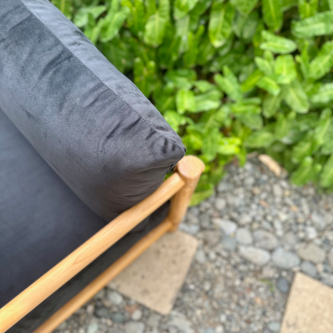 Kawayan Lounge Chair