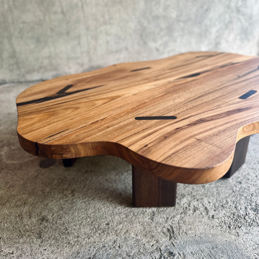 Cloud Center Table