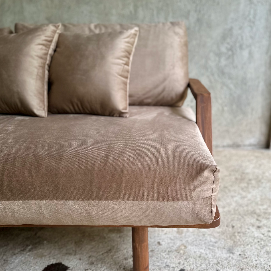 Mini Mellow Daybed