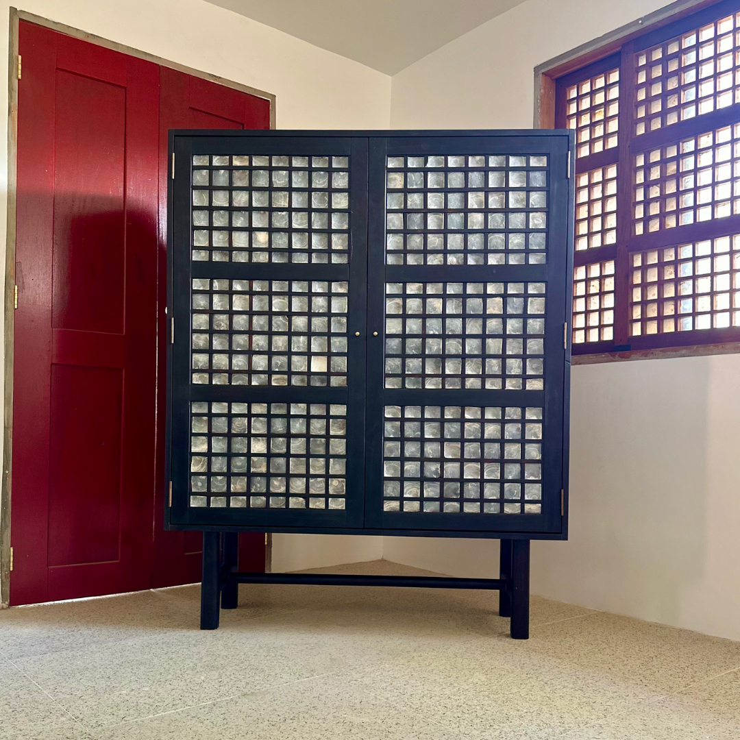 Capiz Storage