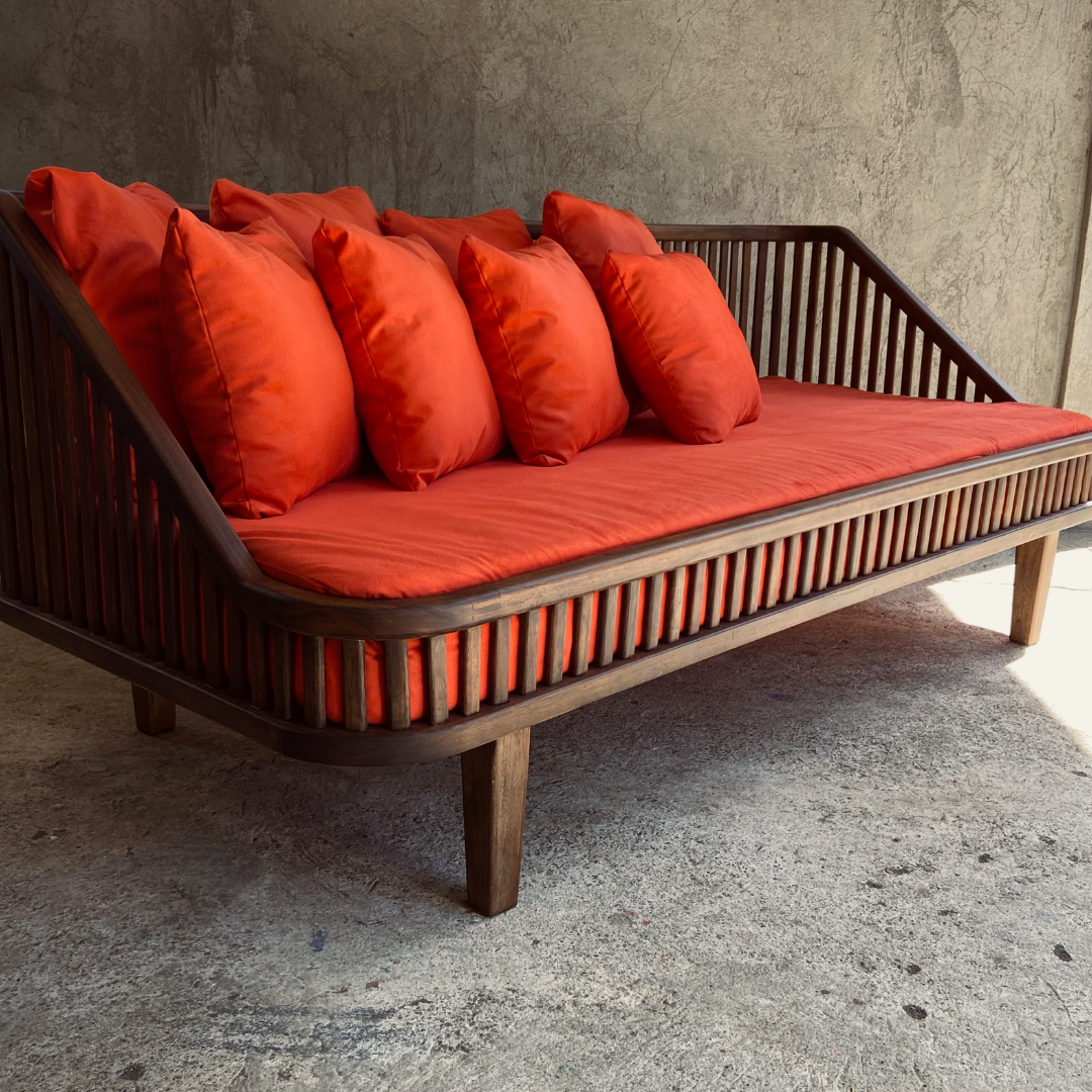 Classic Daybed