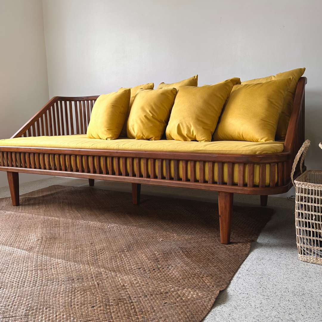 Classic Daybed